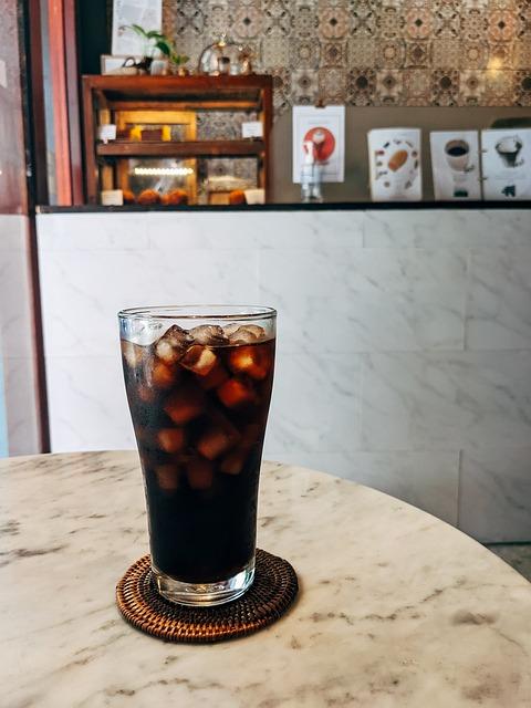 Osvěžující recepty a variace na cold brew kávu