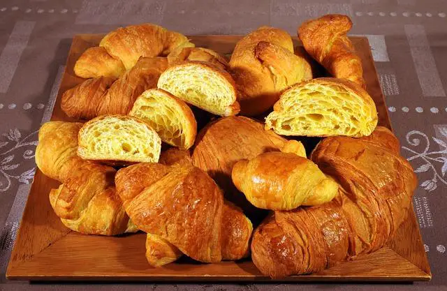 Bezlepkové croissanty: Recept na lahodné pečivo