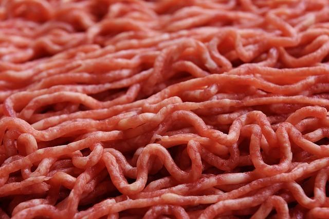 Domácí luncheon meat: Jak si připravit vlastní chutný masový výrobek!