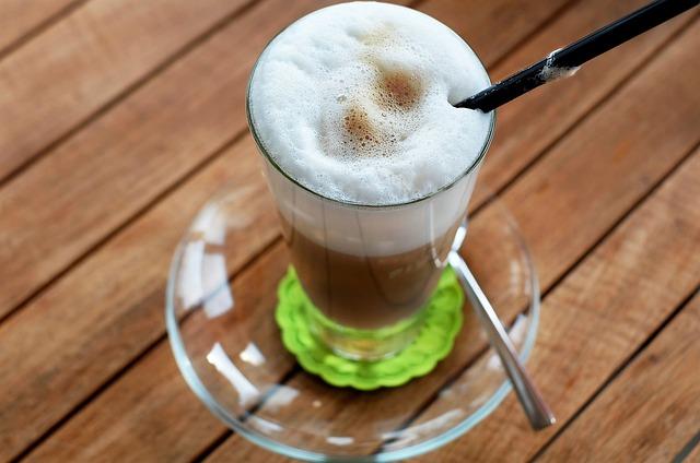 Základní ingredience pro přípravu dokonalého espresso macchiato