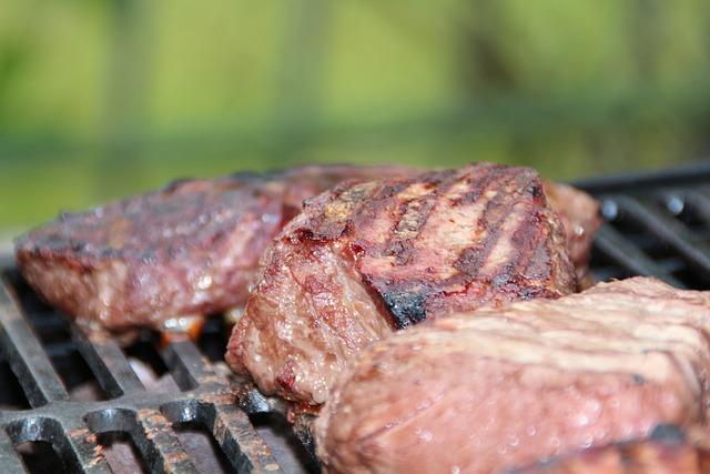 Správné techniky pečení steaků: Vše, co potřebujete vědět